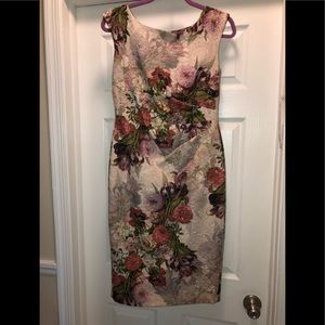 Elegant sleeveless dress